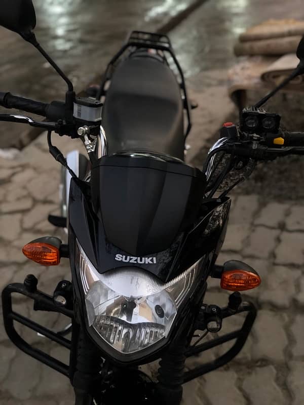 Suzuki GR 150 Model 2021 0