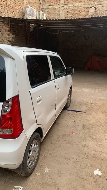 Suzuki Wagon R 2019 11