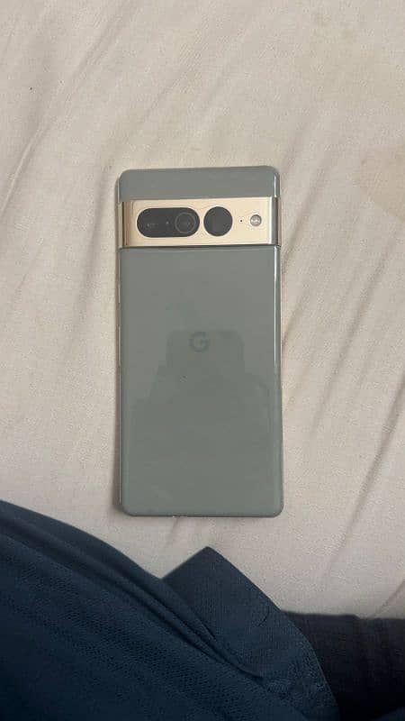 google pixel 7 pro 12/256gb lush condition 0