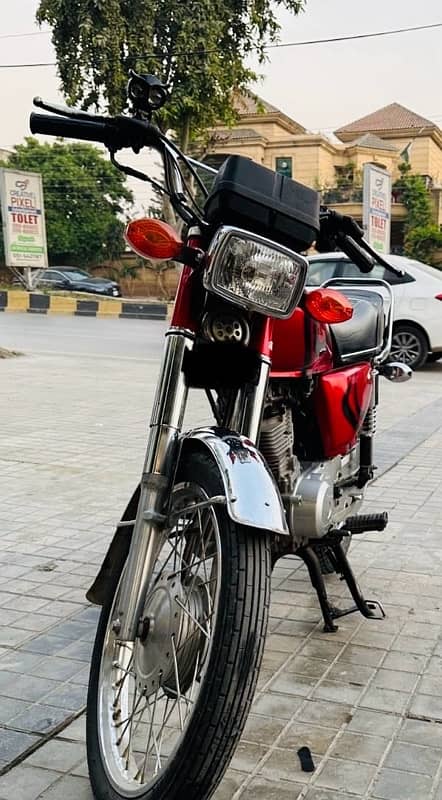 HONDA 125 For sale 2022 Model in reason able price 3