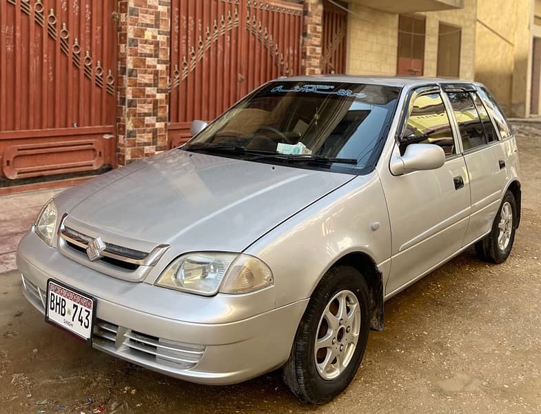 Suzuki Cultus 2016 0