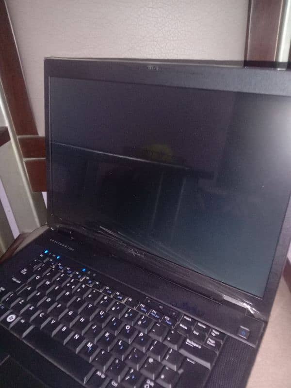 Dell Core 2 Duo Laptop E5500 6