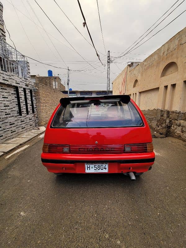 Daihatsu Charade 1988 4