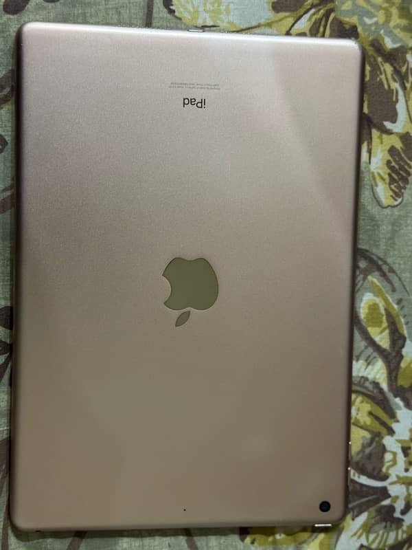 ipad 8th generation 10/9 condition 1