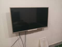 40 inches LED