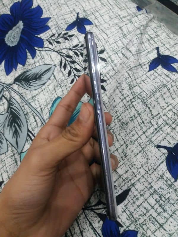 Oppo A95 10/10 condition argent sale 4