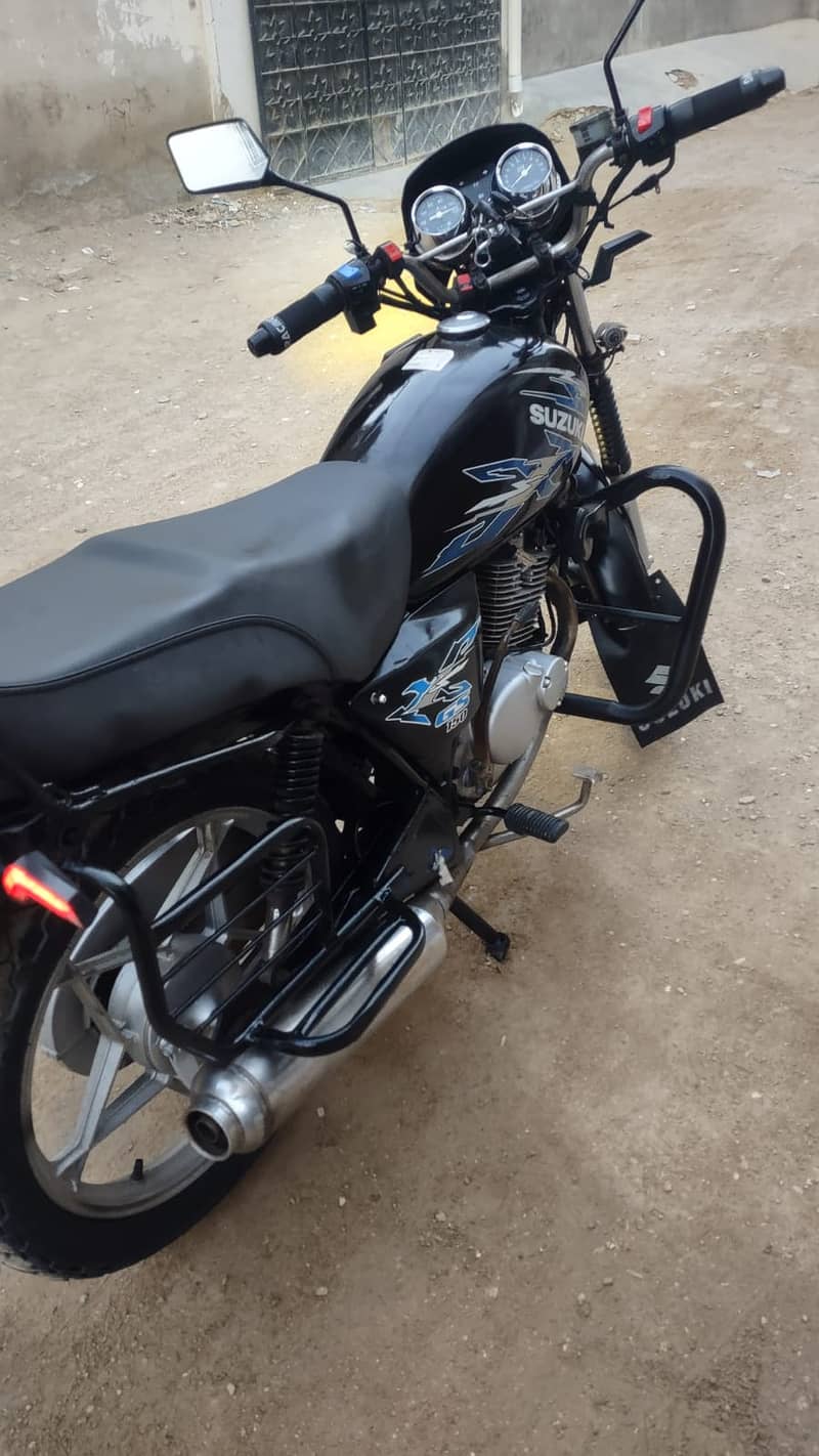 suzuki GS 2018 1