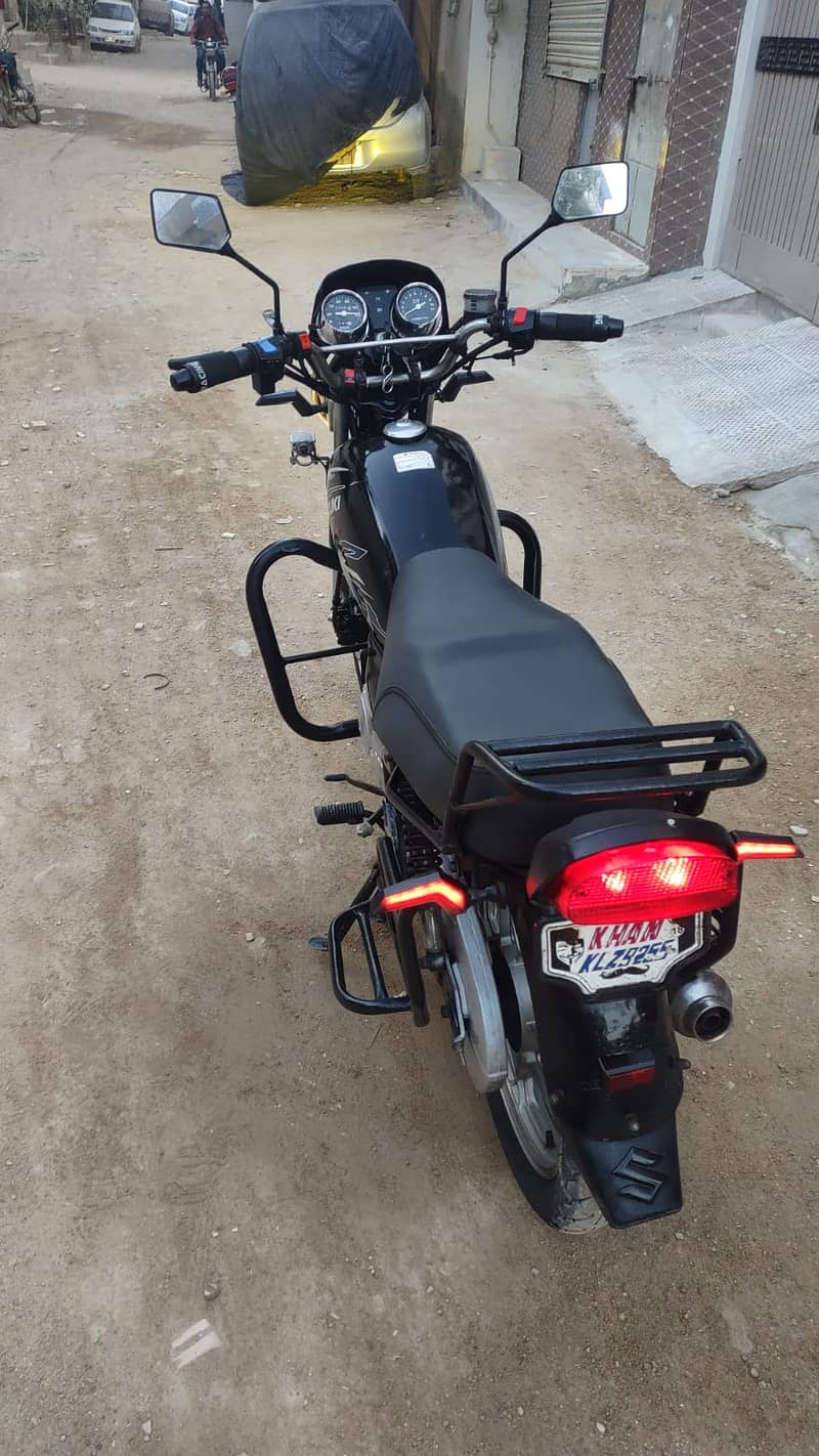 suzuki GS 2018 8