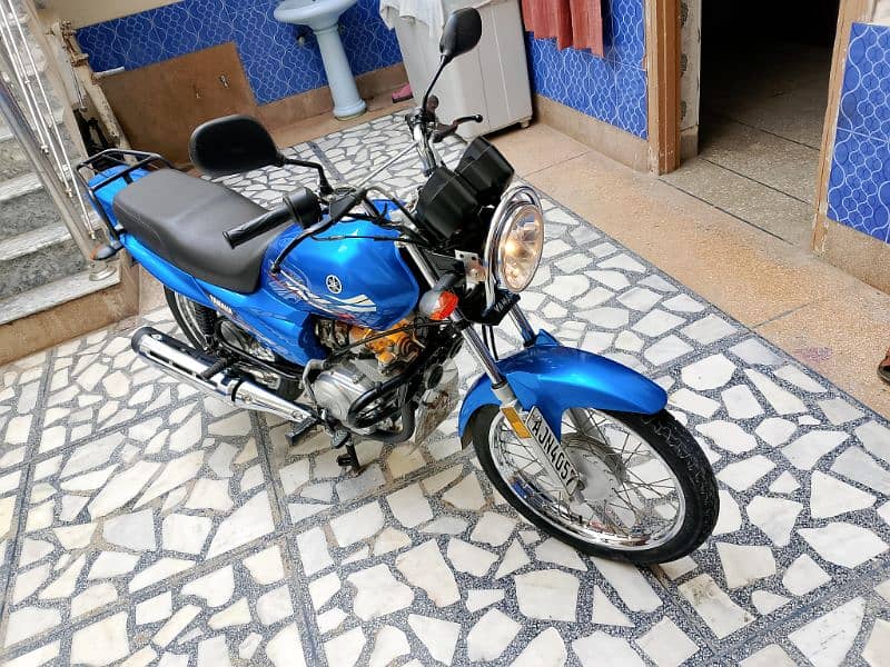 Yamaha yb125z blue 1