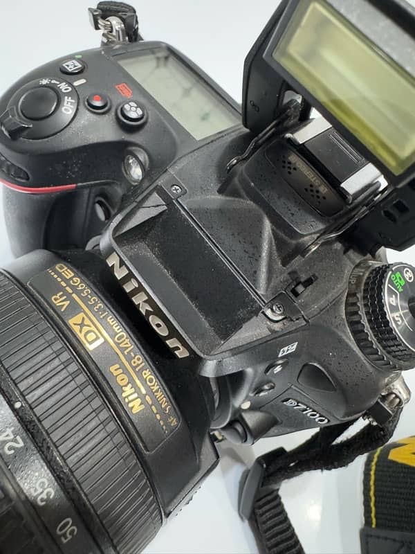 Nikon D7100 with 18-140mm lens 6