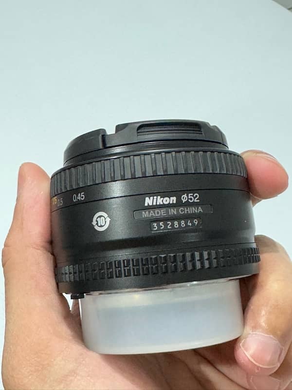 Nikon D7100 with 18-140mm lens 12