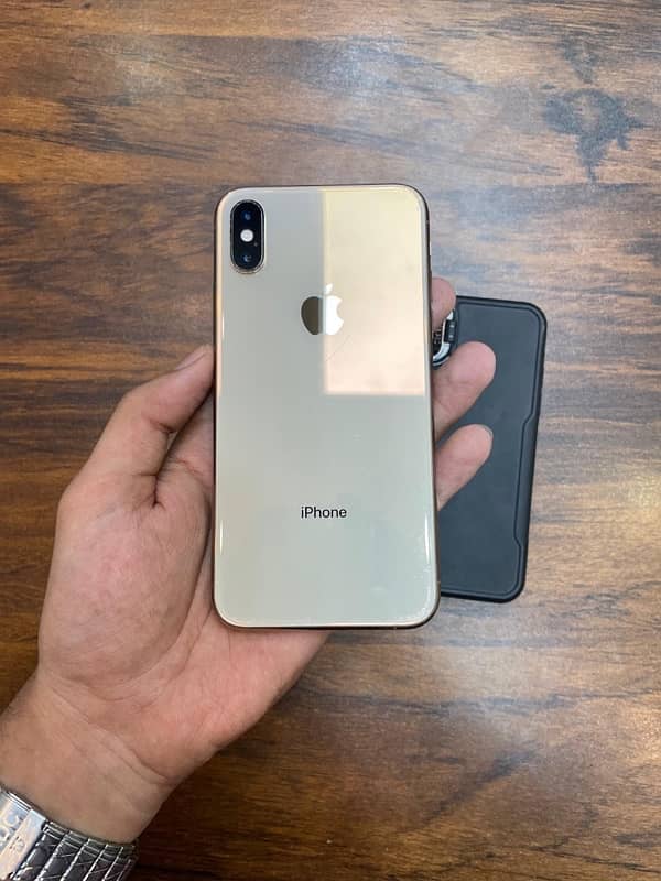 iPhone XS 0