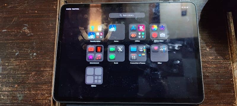 iPad Pro M2 Chip 128GB with complete box 8