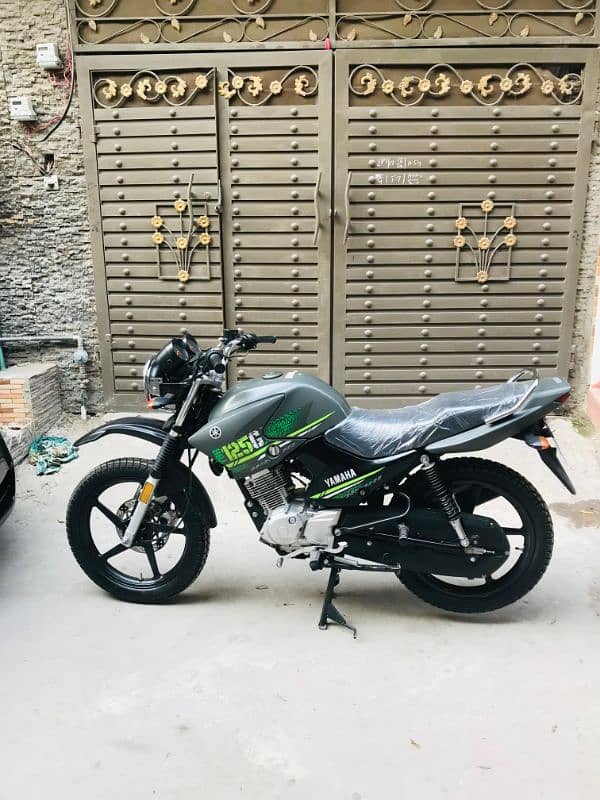 YAMAHA YBR 125G 2022 MODEL ISLAMABAD NO 4