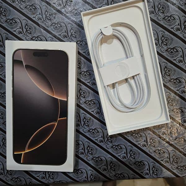 Apple iphone 16 pro max 256gb LLA box open desert titanium unlocked 1