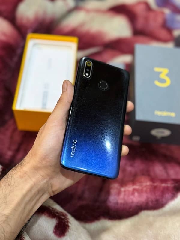 Realme 3 4/64 PTA Aprvd 3