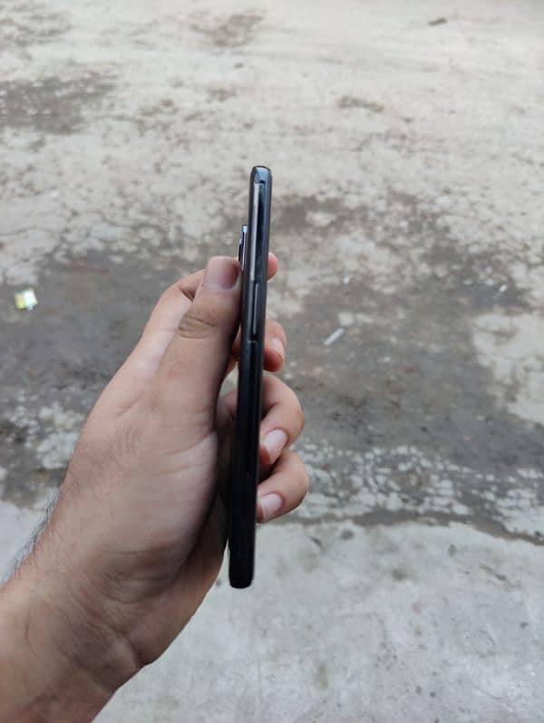 Oneplus 9 ( 12 - 256GB ) 10/10 condition 3