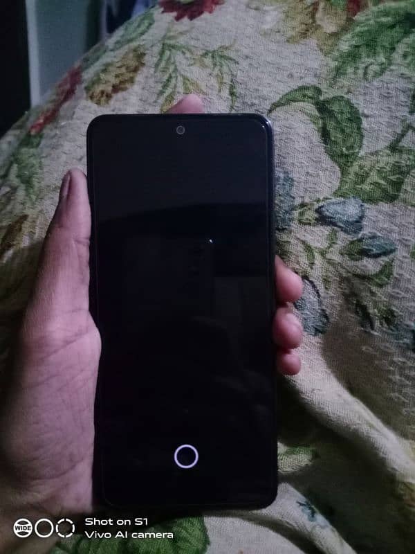 redmi note 13 8gb 256 gb 10 mounths warranty 0