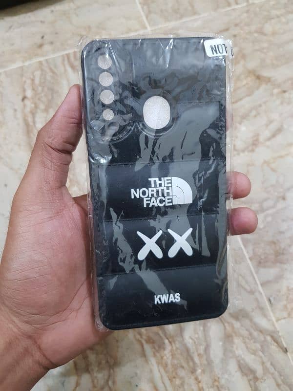 Samsung Galaxy A20S THE NORTH FACE fancy case. 5