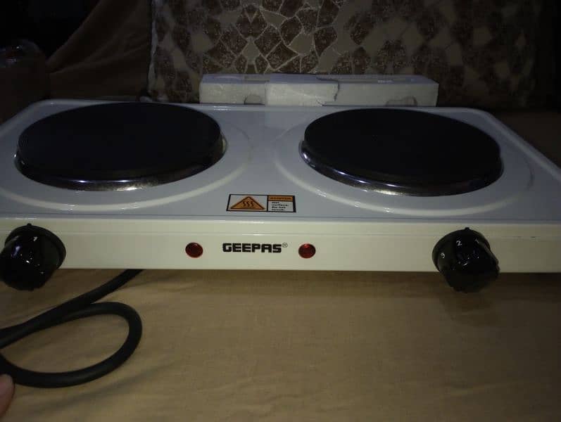 selling this electric hot plate 1