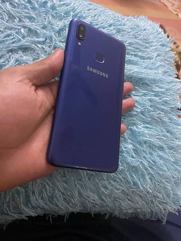 Samsung A10s 2/32 1