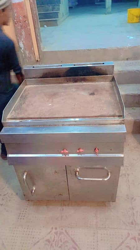 automatic fryer with tawa use for making brost and fries 1