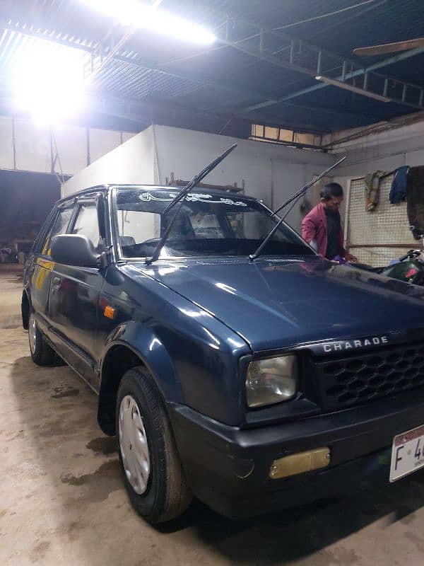 Daihatsu Charade 1984 3