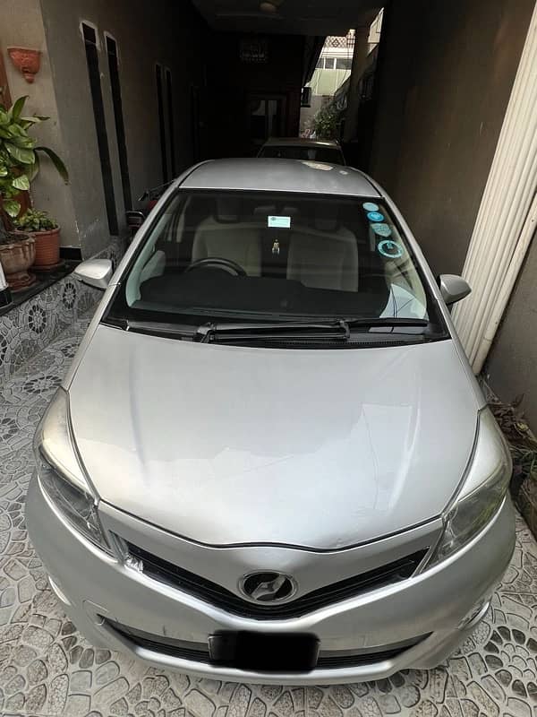 Toyota Vitz 2013 7