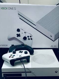 XBOX 1S 600GB | Offline 3 month personal used 10/10