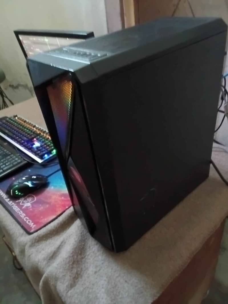 High-Performance Gaming PC for Sale! 3