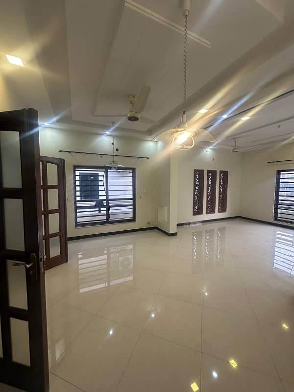 dha phase 2 islambad kanal portion avaliable for rent 4