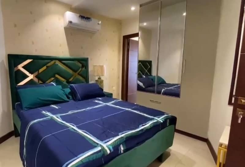 ULTRA LUXURY 2 BEDROOMS APARTMENT FOR SALE IN BAHRIA TOWN LAHORE PRIME LOCATION 1