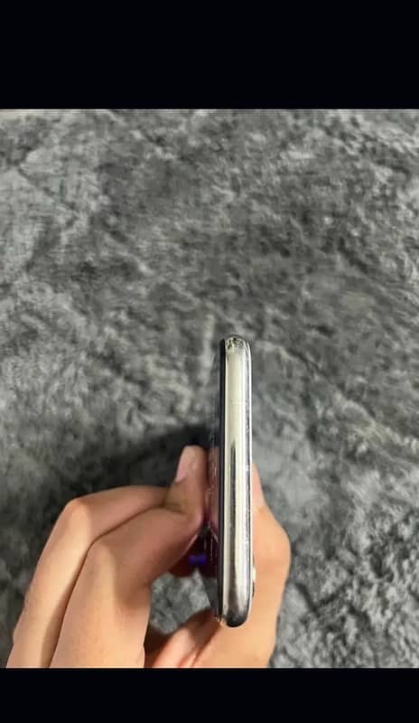 iPhone X - 256GB - PTA Approved - Water Packed 3