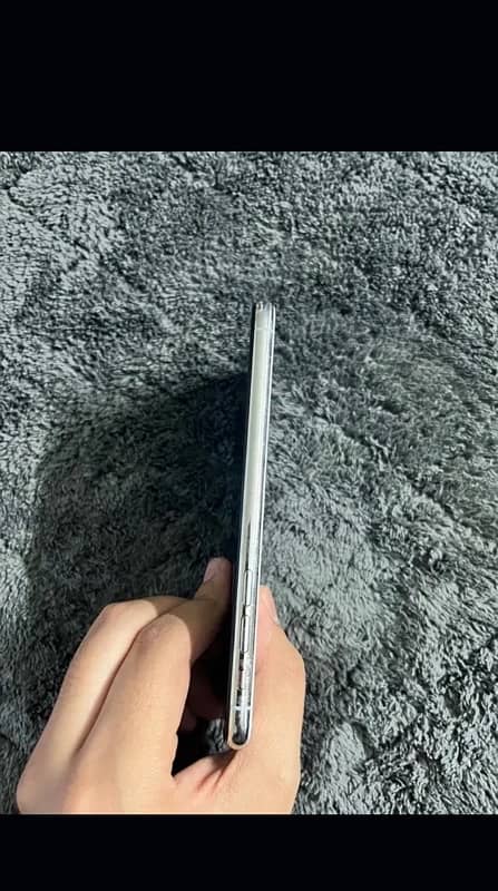 iPhone X - 256GB - PTA Approved - Water Packed 5