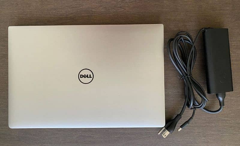 Dell  Precision 5520 / heavy duty slim fast workstation 2