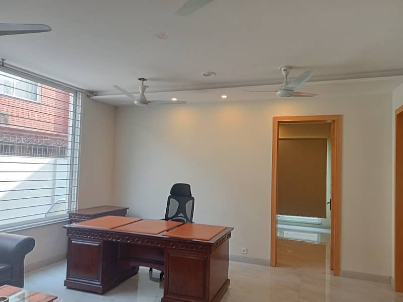 9000 SQFT OFFICE FOR RENT MM ALAM GULBERG ASKRI TOWER TRYCONE MALLOFLAHORE SHAHEEN CPMPLEX LAHORE 10