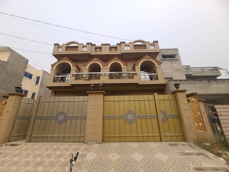 5 Marla Triple Storey House Is For Sale 0