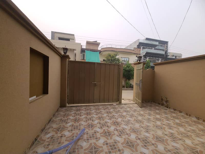 5 Marla Triple Storey House Is For Sale 2