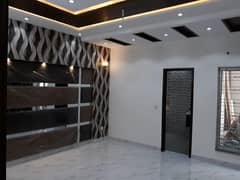 3 Marla Commercial Shop For Rent