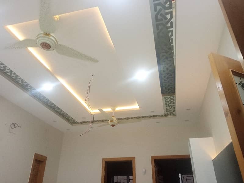 Rawalpindi Bahria Town phase8 7 Marla ground portion for rent gas available 18