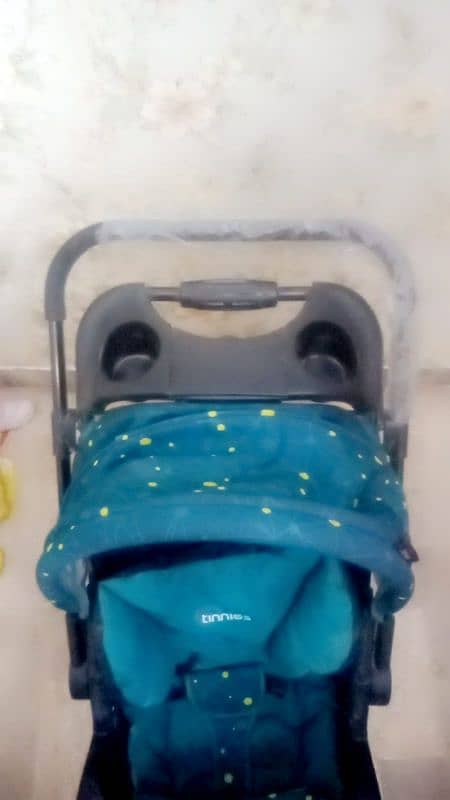 urgent sale new stroller brand (tinnies) 9