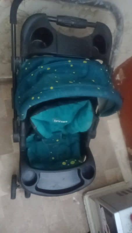 urgent sale new stroller brand (tinnies) 10