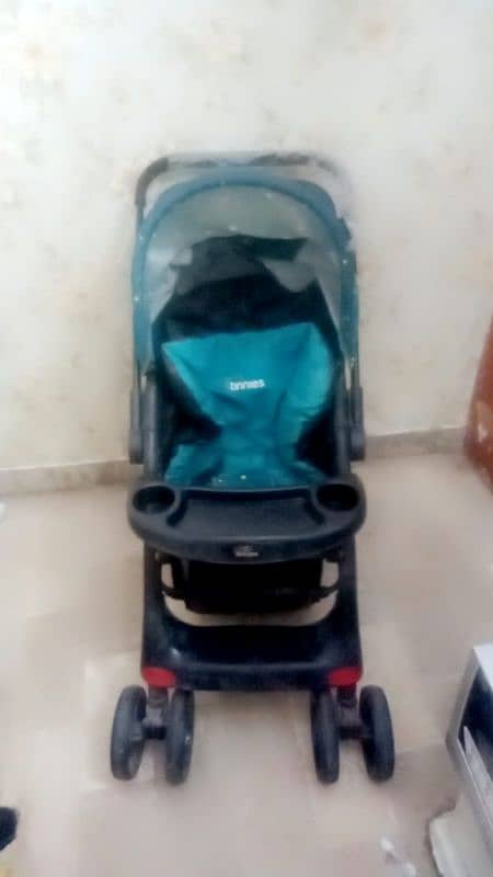 urgent sale new stroller brand (tinnies) 13