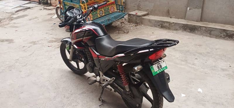 HONDA CBR 150 contact no 03424673819 3