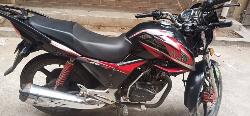 HONDA CBR 150 contact no 03424673819 8