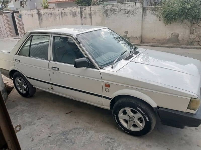 Nissan Sunny 1988 0