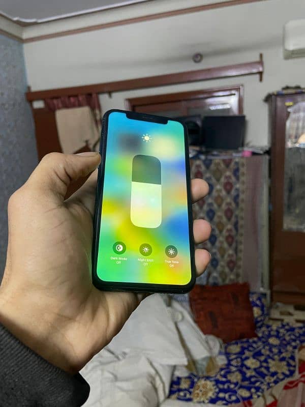 IPHONE 11 PRO 64 GB 1