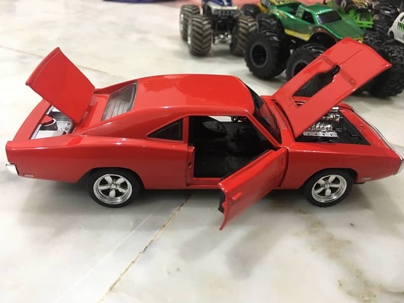 its 1970 dodge charger car metal body with lights and sound effects 5