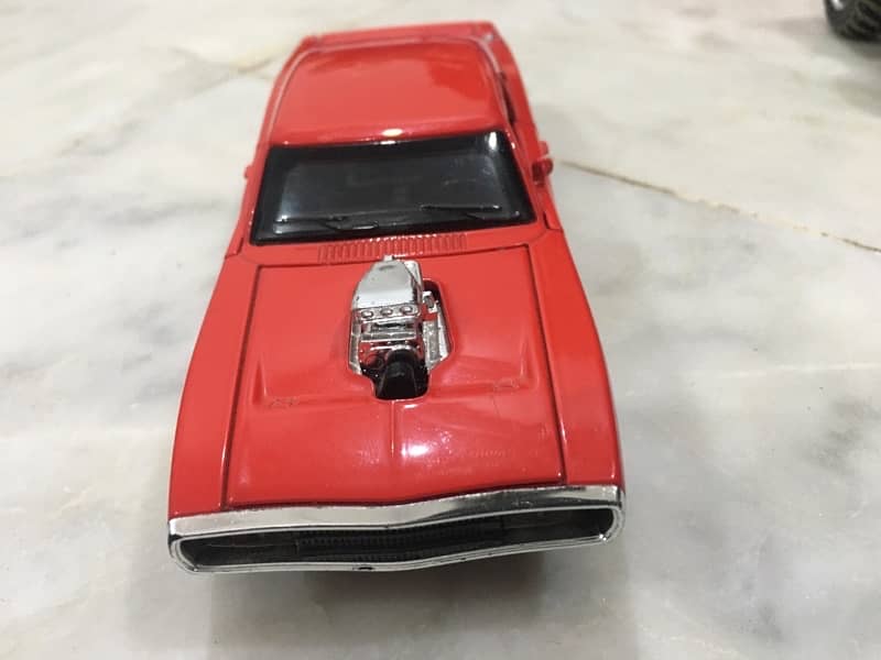 its 1970 dodge charger car metal body with lights and sound effects 6