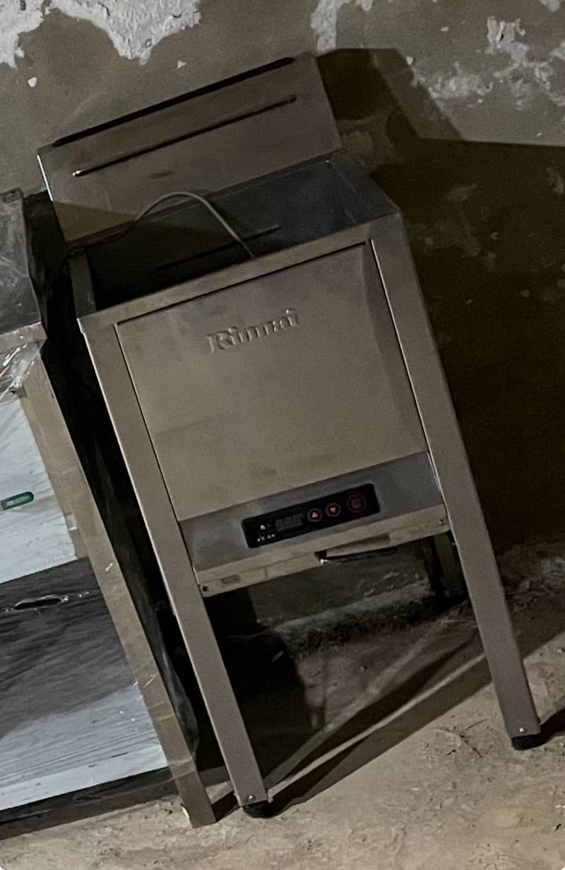 Rennai 22l deep fryer 0